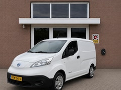Nissan e-NV200 - Business 40 kWh | SoH 88% | Camera | Trekhaak | Inbouwkasten | Stoel + Stuurverwarming | N