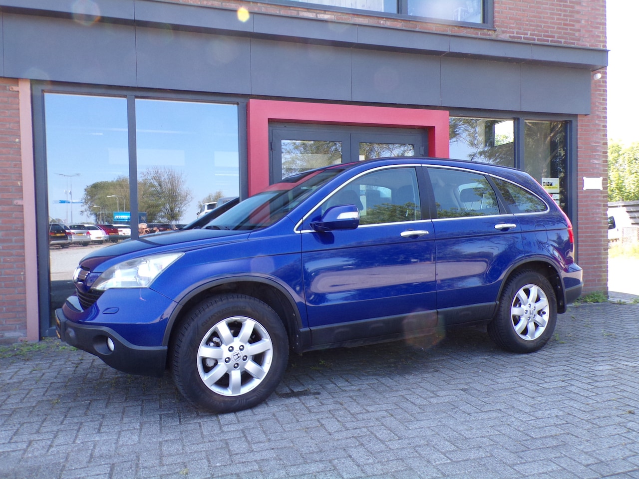 Honda CR-V - 2.0i Elegance Automaat Trekhaak Stoelverwarming - AutoWereld.nl