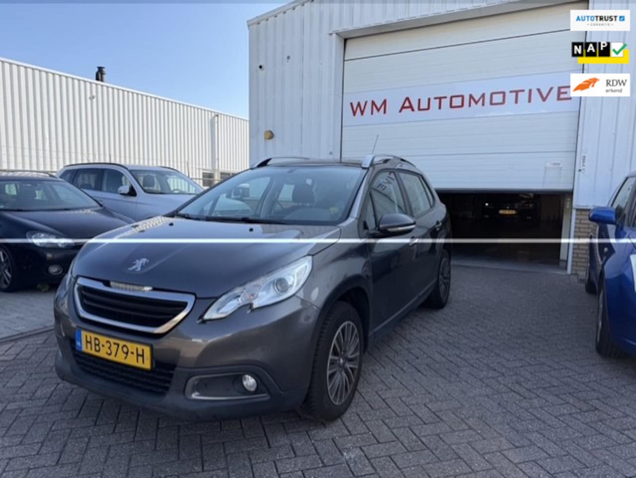 Peugeot 2008 - 1.2 Active AIRCO - AutoWereld.nl