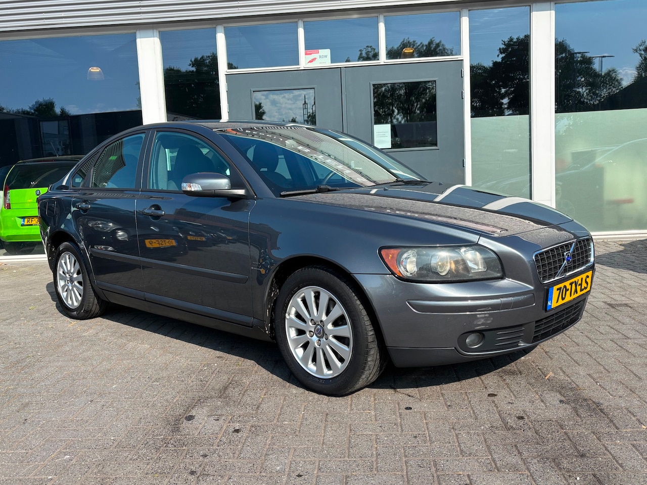 Volvo S40 - 2.4 Edition I Automaat / Airco / Cruise control / L.m Velgen - AutoWereld.nl