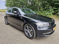 BMW 1-serie - 116i | Executive | APK 08-2027