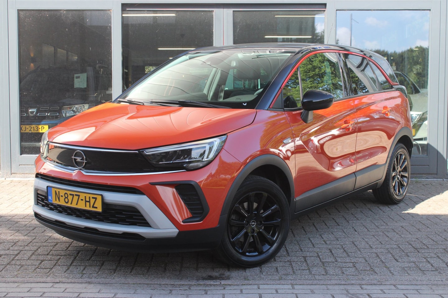 Opel Crossland - 1.2 Turbo GS Line | Scahde bakkie | Lane-assist | Stoel+Stuurverwarming | Cruise-control | - AutoWereld.nl