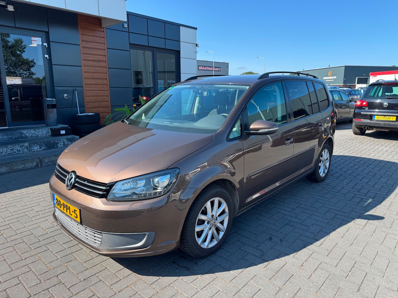 Volkswagen Touran - 1.2 TSI ABT Led ECC Navi 2011 apk 2027 - AutoWereld.nl