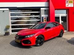 Honda Civic - 1.0 i-VTEC Elegance Black Edition