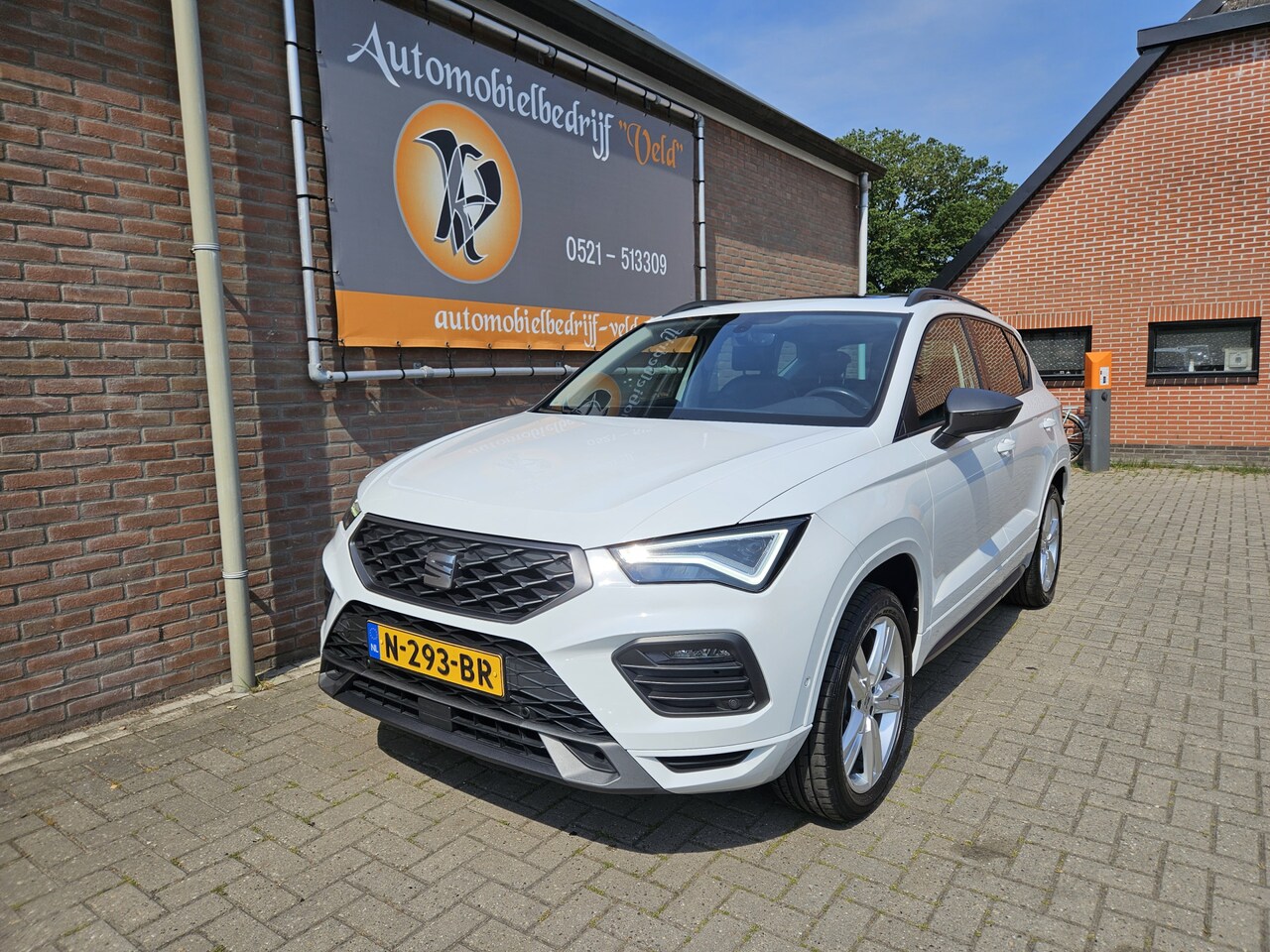 SEAT Ateca - 1.5 TSI Xperience Business Intense 1.5 TSI Xperience Business Intense - AutoWereld.nl