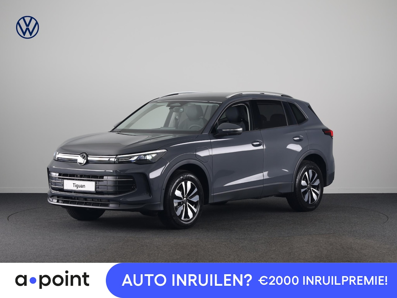 Volkswagen Tiguan - Limited Edition 1.5 eHybrid 150 kW / 204 PK SUV 6 Stoelverwarming | Trekhaak | 360 camera - AutoWereld.nl