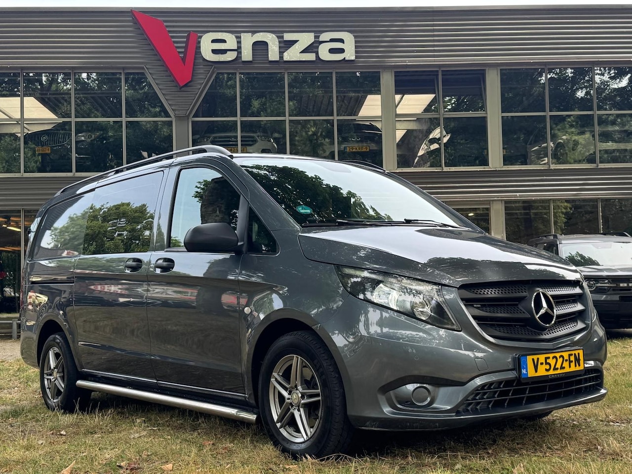 Mercedes-Benz Vito - 111 CDI Lang DC Comfort NL-AUTO - AutoWereld.nl