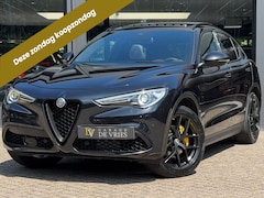 Alfa Romeo Stelvio - 2.0 T AWD 280pk Veloce ACC Panoramadak Kuipstoelen Harman Kardon Garantie