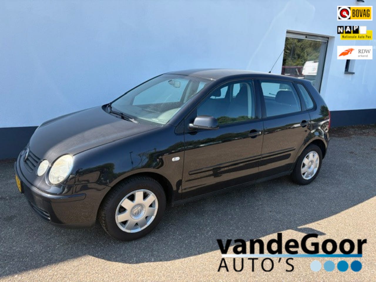 Volkswagen Polo - 1.4-16V Highline. '03, 5-drs, nwe. koppeling en goede apk ! - AutoWereld.nl