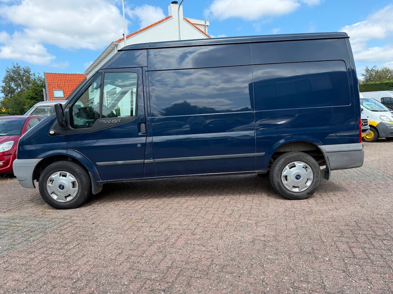 Ford Transit - ACHTERWIEL AANDR.1e,EIG.AC,12-2013,E5 - AutoWereld.nl