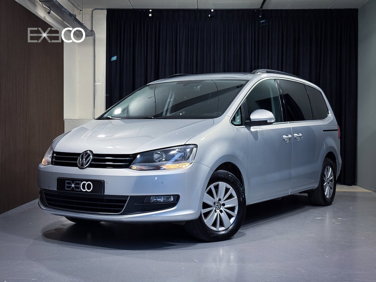 Volkswagen Sharan - 1.4 TSI Comfortline 7p. |NAP|Cruise|Climate|Navi|6-Bak|Parkeersensoren - AutoWereld.nl