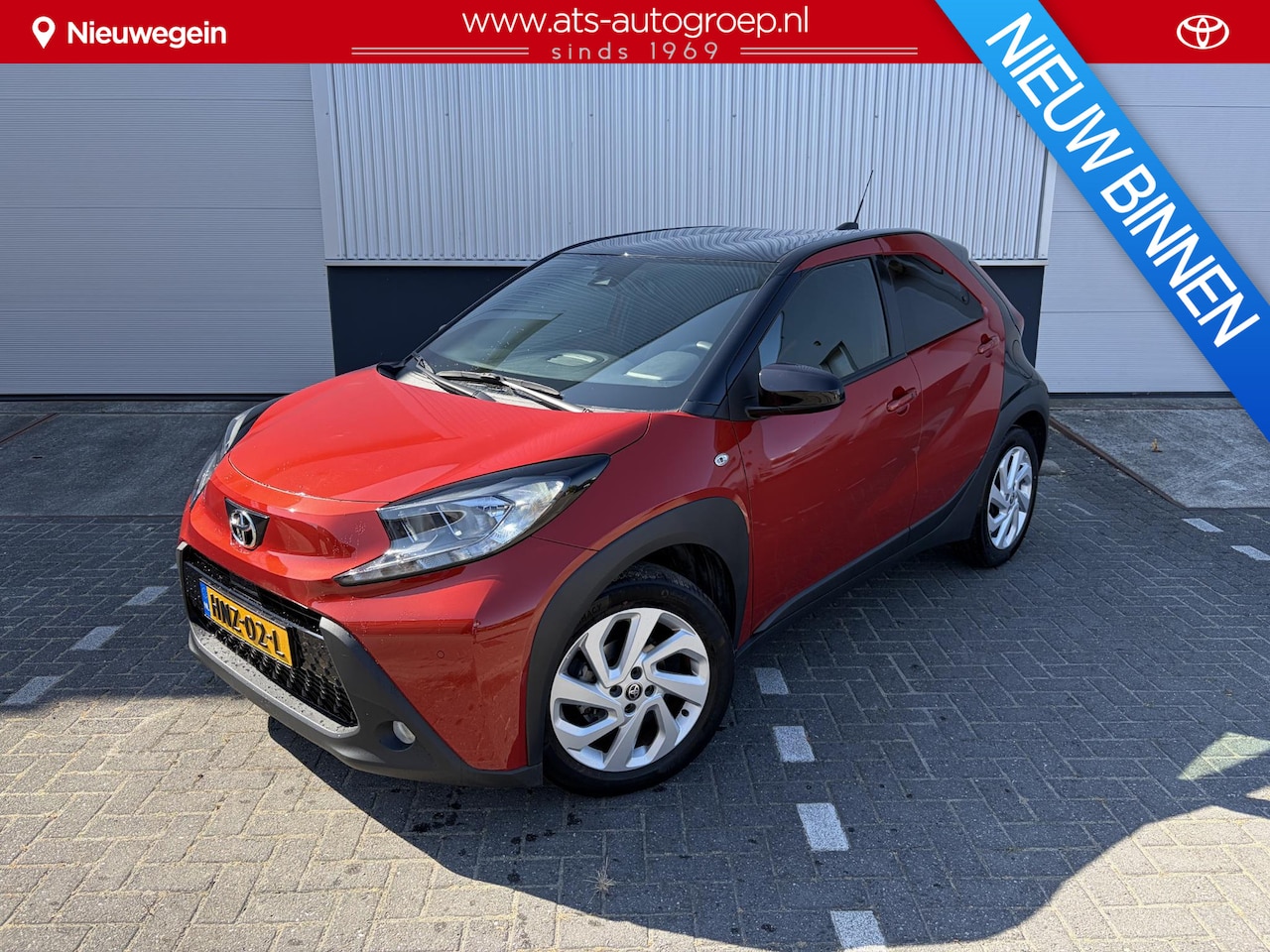 Toyota Aygo X - 1.0 VVT-i S-CVT Envy Special Automaat, 25.000 Km, Parkeersensoren voor en achter. - AutoWereld.nl