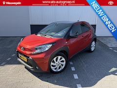 Toyota Aygo X - 1.0 VVT-i S-CVT Envy Special Automaat, 25.000 Km, Parkeersensoren voor en achter