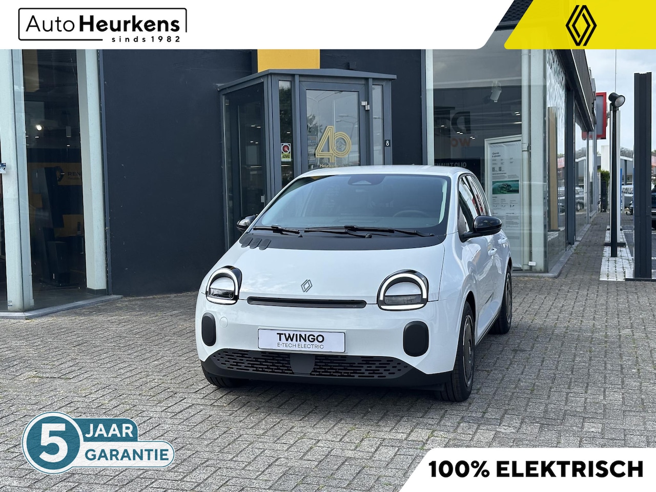 Renault Twingo - Techno 80pk Urban Range l Uit voorraad leverbaar! l Private Lease vanaf € 348 per maand! - AutoWereld.nl
