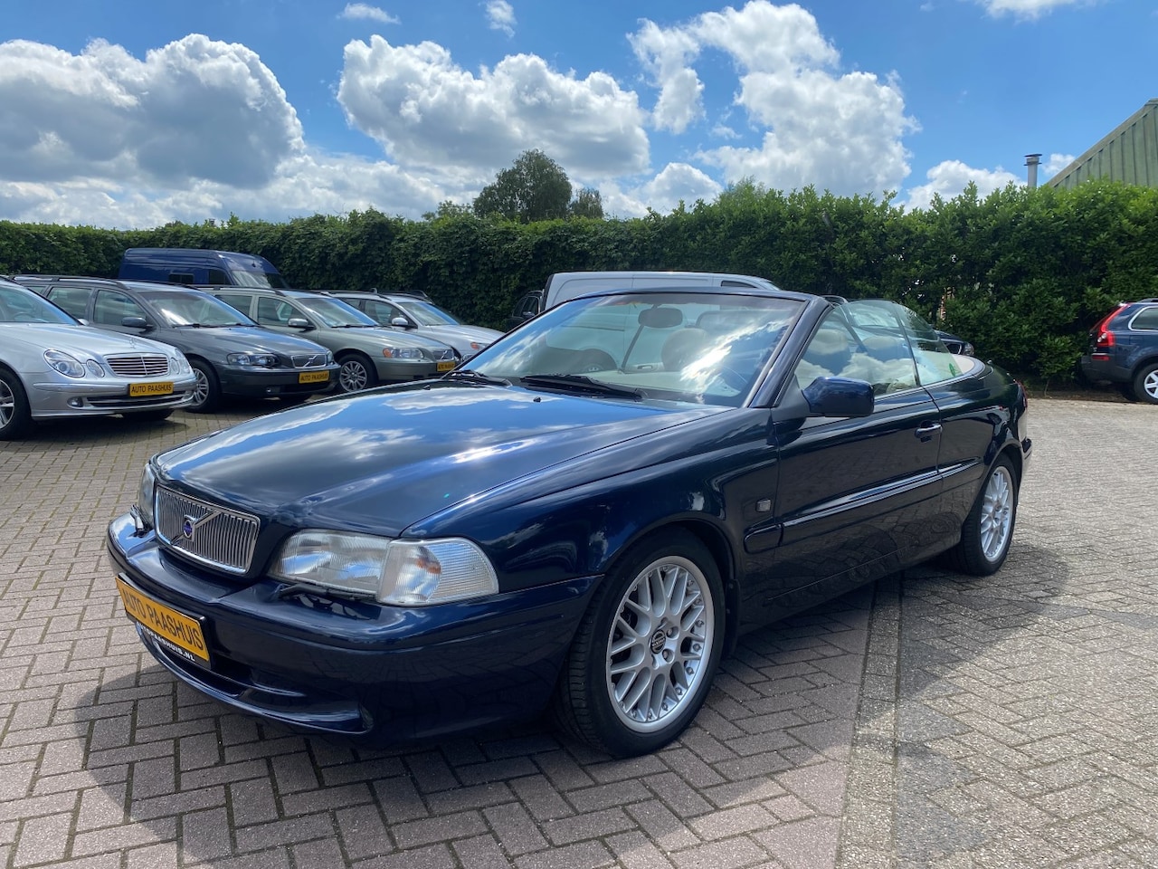 Volvo C70 - 2.4T Luxury Cabrio €4917,- EX.BTW - AutoWereld.nl
