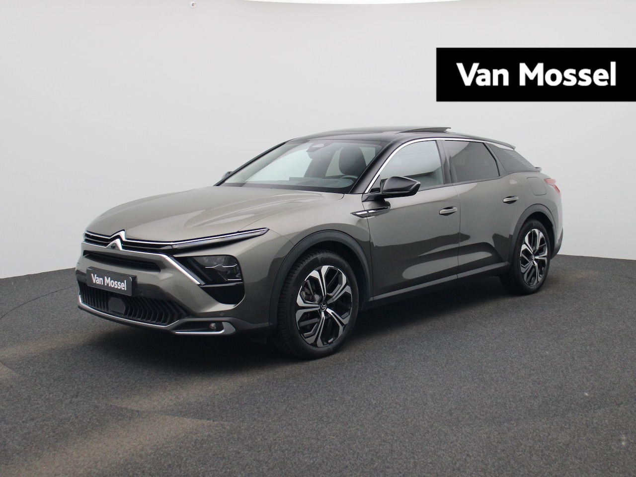 Citroën C5 X - 1.6 Plug-in Hybrid 225 Shine AUTOMAAT | PANORAMADAK | VIRTUEEL | NAVIGATIE | LEDER | CLIMA - AutoWereld.nl