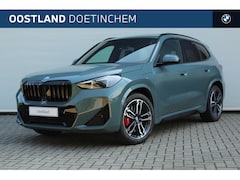 BMW X1 - xDrive25e M Sport Automaat / Trekhaak / Sportstoelen / Adaptieve LED / M Adaptief onderste