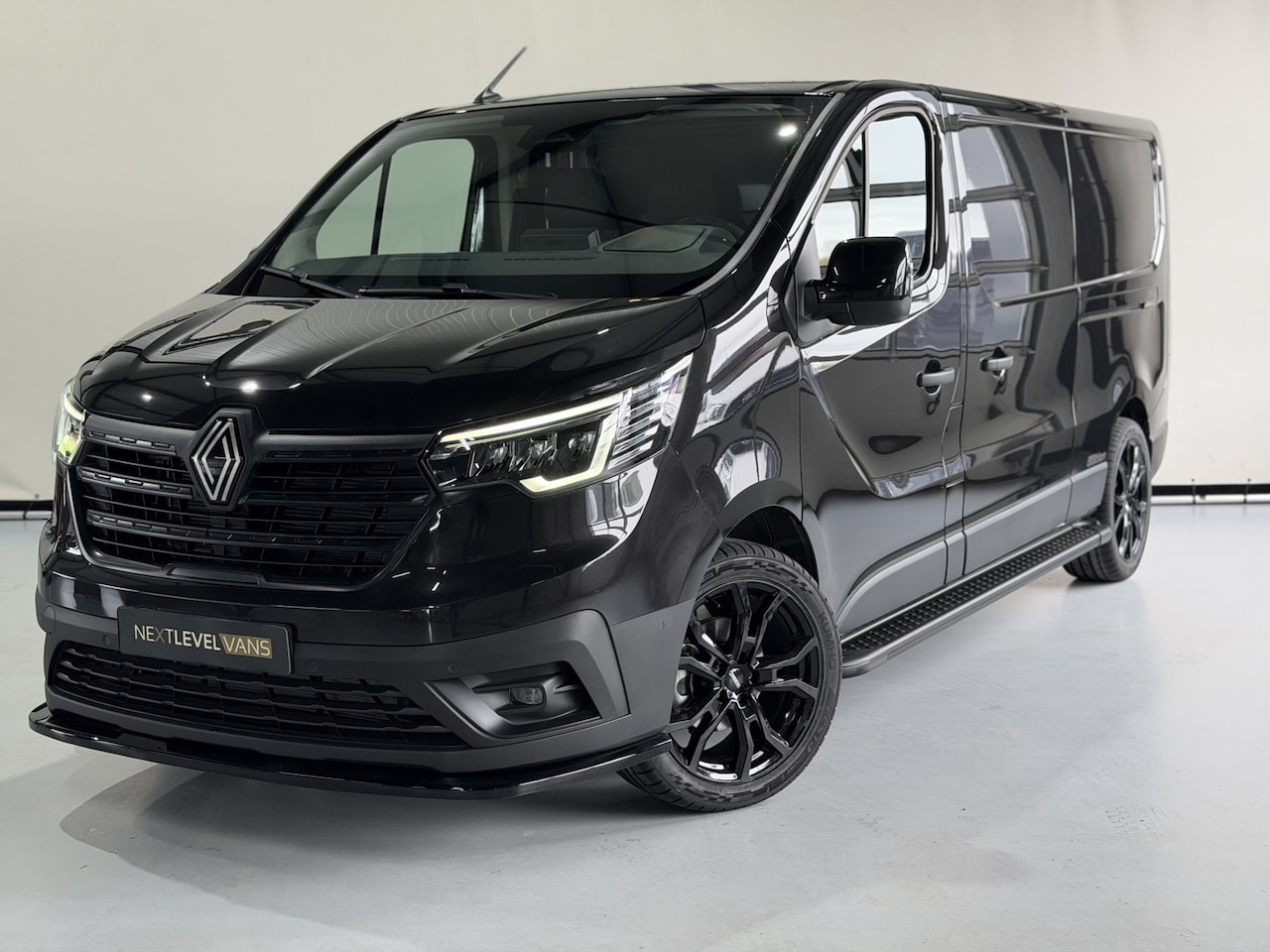 Renault Trafic - 2.0 Blue dC1 150 AUTOM T30 L2H1 NEXT LEVEL - AutoWereld.nl
