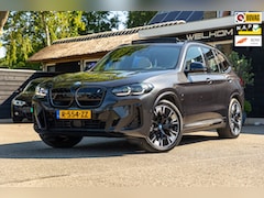BMW iX3 - High Executive 80 kWh Soh 99% I M Pakket I Panoramadak I Trekhaak I Harman Kardon I Adapti