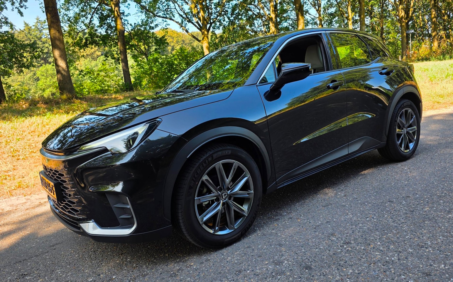 Lexus LBX - 1.5 2WD 1e Eig - 8.258 KM - Leder - Navi - Camera - AutoWereld.nl