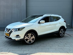 Nissan Qashqai - 1.2 N-Connecta (PANORAMADAK, DIRECTE INRUIL VERKOOP, NAVIGATIE, MULTIMEDIA, ONDERHOUD AANW