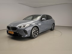 BMW 1-serie - 5-deurs 120 | M-Sportpakket | LED | Leder | Navigatie | Stoelverwarming | Sportstoelen | D