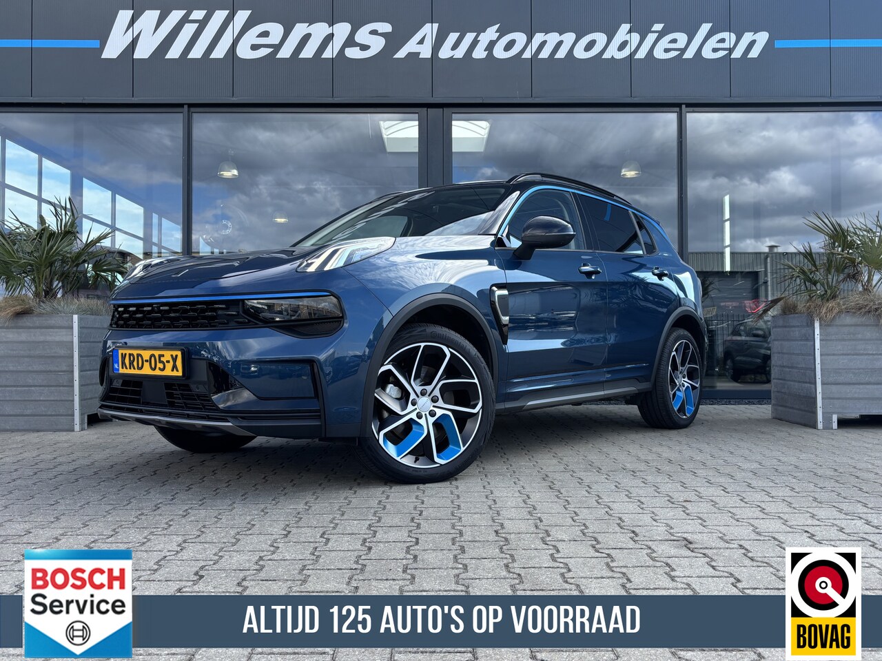 Lynk & Co 01 - 1.5 App-Connect, 360' Camera & Panoramadak Verkoopprijs = Inclusief Trekhaak - AutoWereld.nl