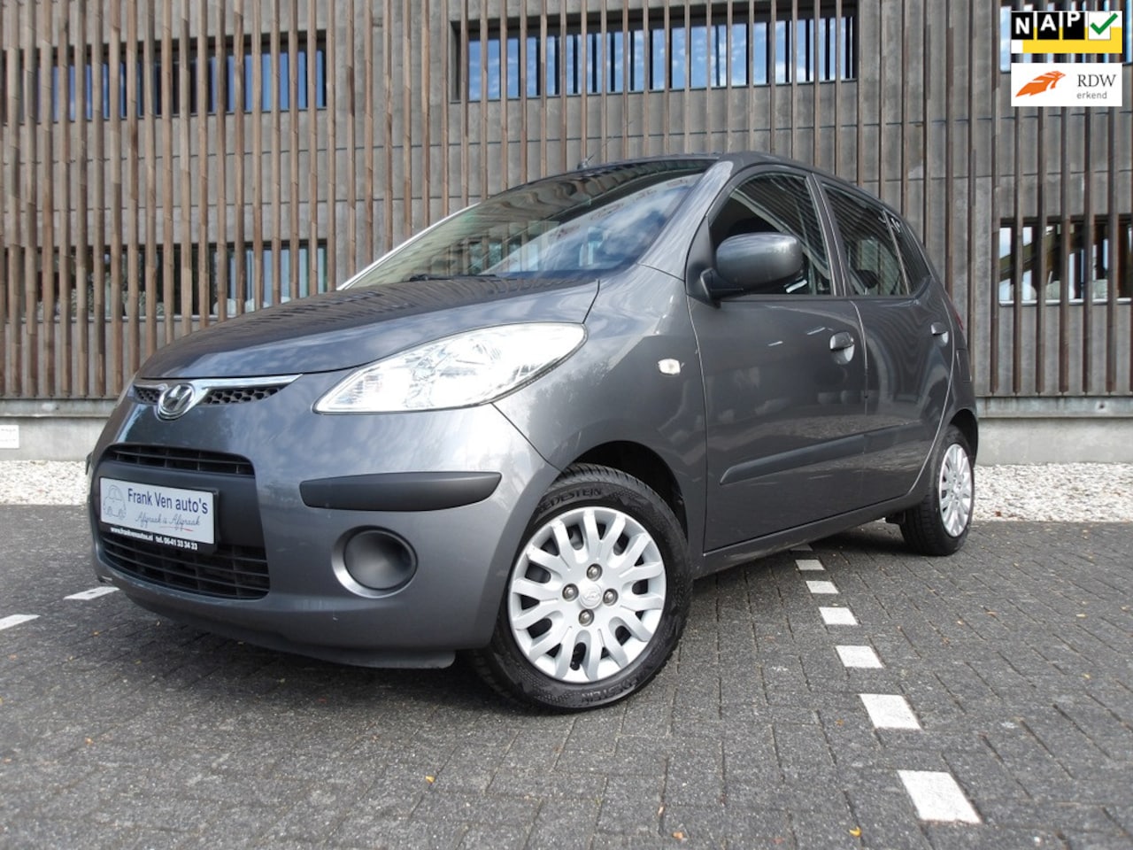 Hyundai i10 - 1.1 AUTOMAAT/AIRCO/HOGE INSTAP/trekhaak/dealer oh/inclusief oh beurt en nieuwe APK/nagenoe - AutoWereld.nl