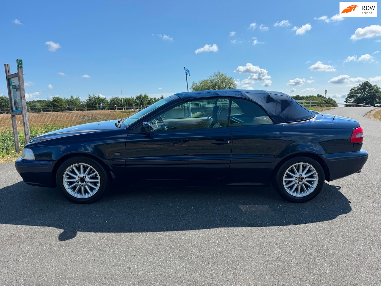 Volvo C70 Convertible - 2.4 T 2.4 T - AutoWereld.nl