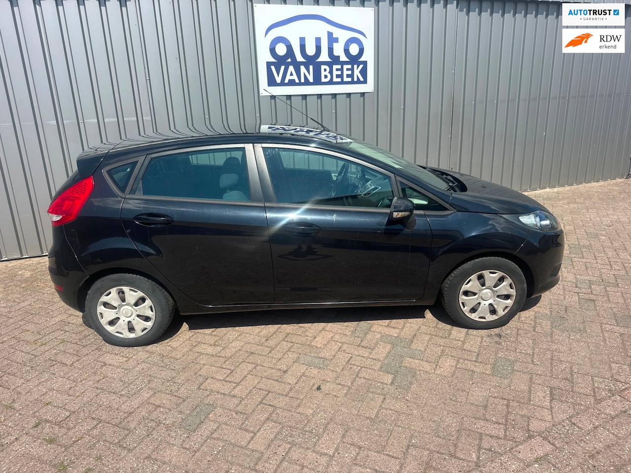 Ford Fiesta - 1.6 TDCi ECOnetic Lease Titanium 1.6 TDCi ECOnetic Lease Titanium - AutoWereld.nl