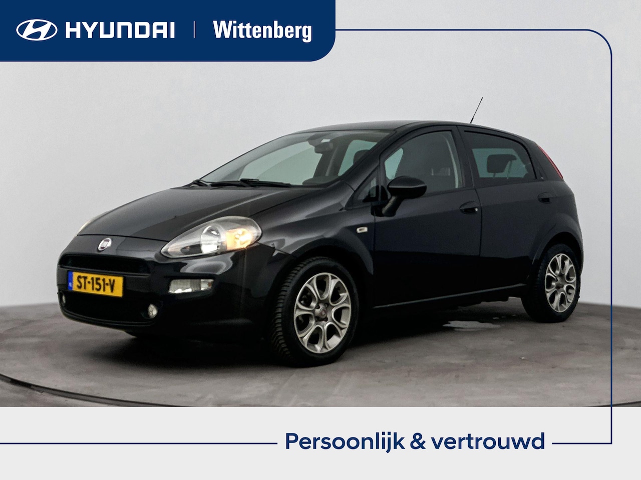 Fiat Punto Evo - 0.9 TwinAir Sempre | Climate Control | Trekhaak | Cruise Control | Navigatie | Lichtmetale - AutoWereld.nl