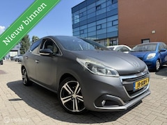 Peugeot 208 - 1.2 Benz GT Line Pano Camera