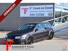 Volkswagen Golf - 2.8 V6 4Motion UNIEK Airride Milltek uitlaat/Verwarmbare R stoelen/Apple carplay/Climate c