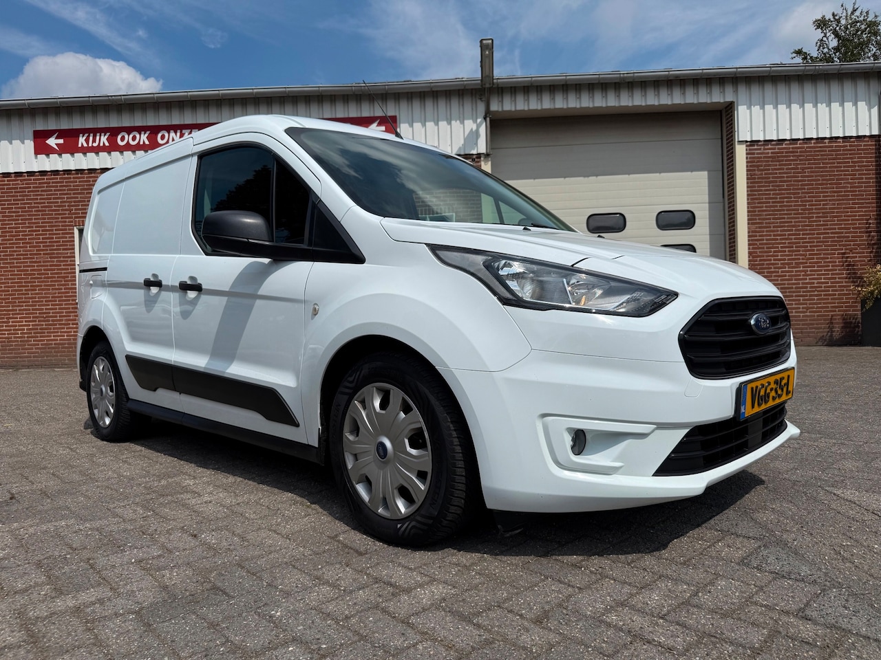 Ford Transit Connect - 1.5 EcoBlue L1 Trend automaat camera navi airco cruise euro 6 - AutoWereld.nl