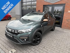 Dacia Sandero Stepway - 1.0 TCe 90 Extreme | Automaat | Stoelverwarming | Camera | Keyless
