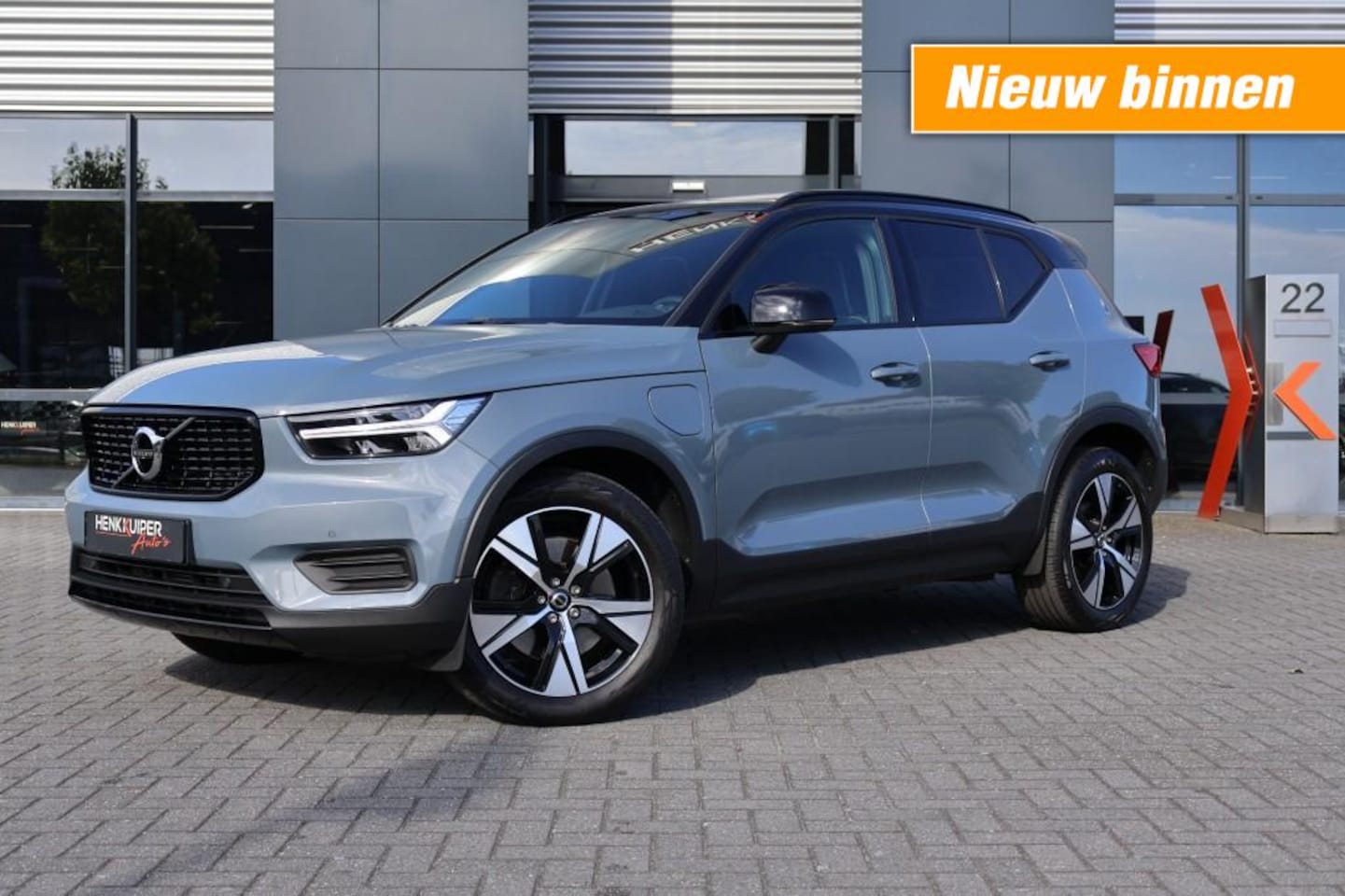 Volvo XC40 - R Design Recharge PEHV / Panodak / El. a-klep / LED / navi / Camera/ App-Connect - AutoWereld.nl