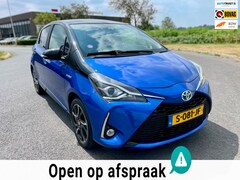Toyota Yaris - 1.5 Hybrid Premium, Bi-Tone, Aut, Trekhaak, Navi, Cam, Cruise/Climate control, Keyless, Lm