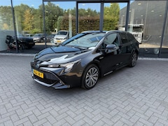 Toyota Corolla - 1.8 HYBRID ACTIVE, LED, Carplay, Adapt Cruise, Lane Ass., Trekhk Afn, Keyless, Clima, Came