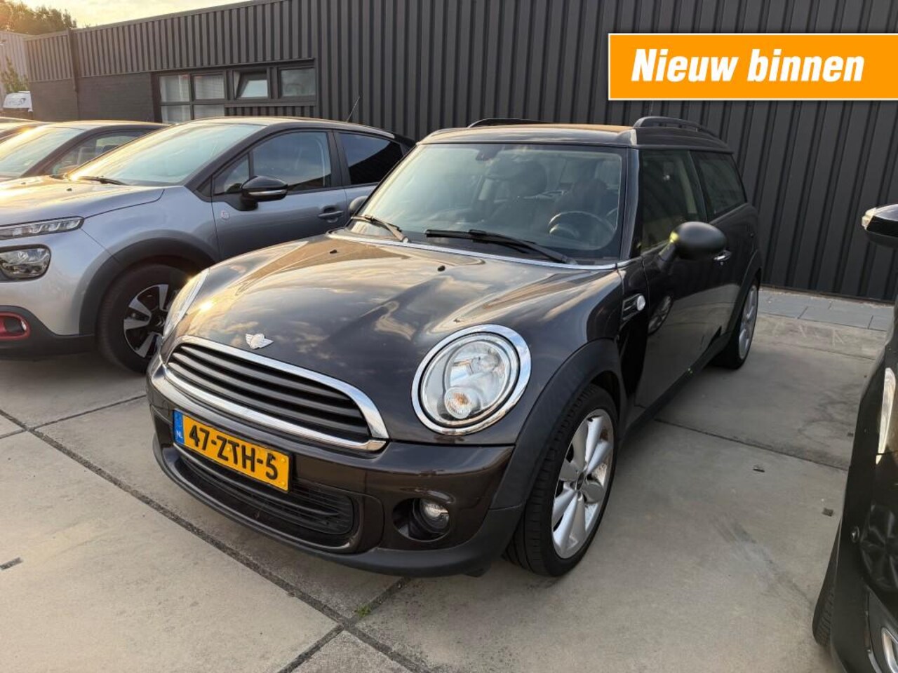 MINI Clubman - 1.6 One Bns Line NAVI CLIMA NETTE AUTO NAP APK 11-2026 - AutoWereld.nl