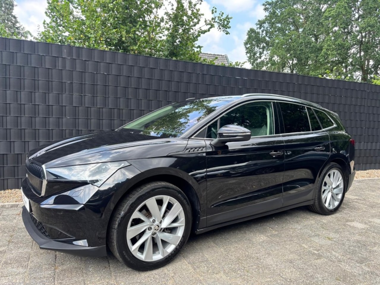 Skoda Enyaq - IV 60 FIRST EDT. **DAB//CARPLAY//LUXE AUTO** - AutoWereld.nl