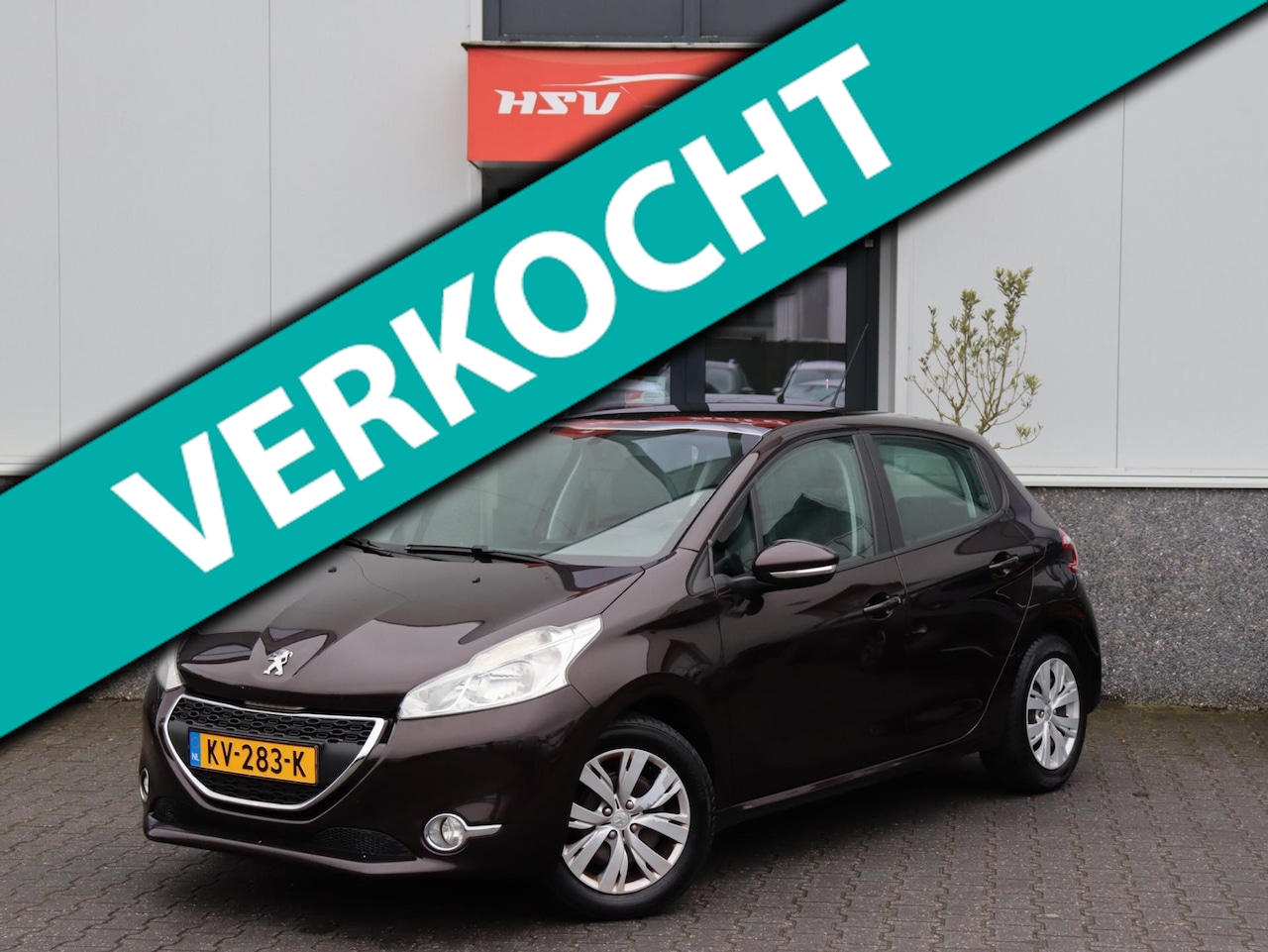 Peugeot 208 - 1.2 VTi Allure navi airco 4-deurs - AutoWereld.nl