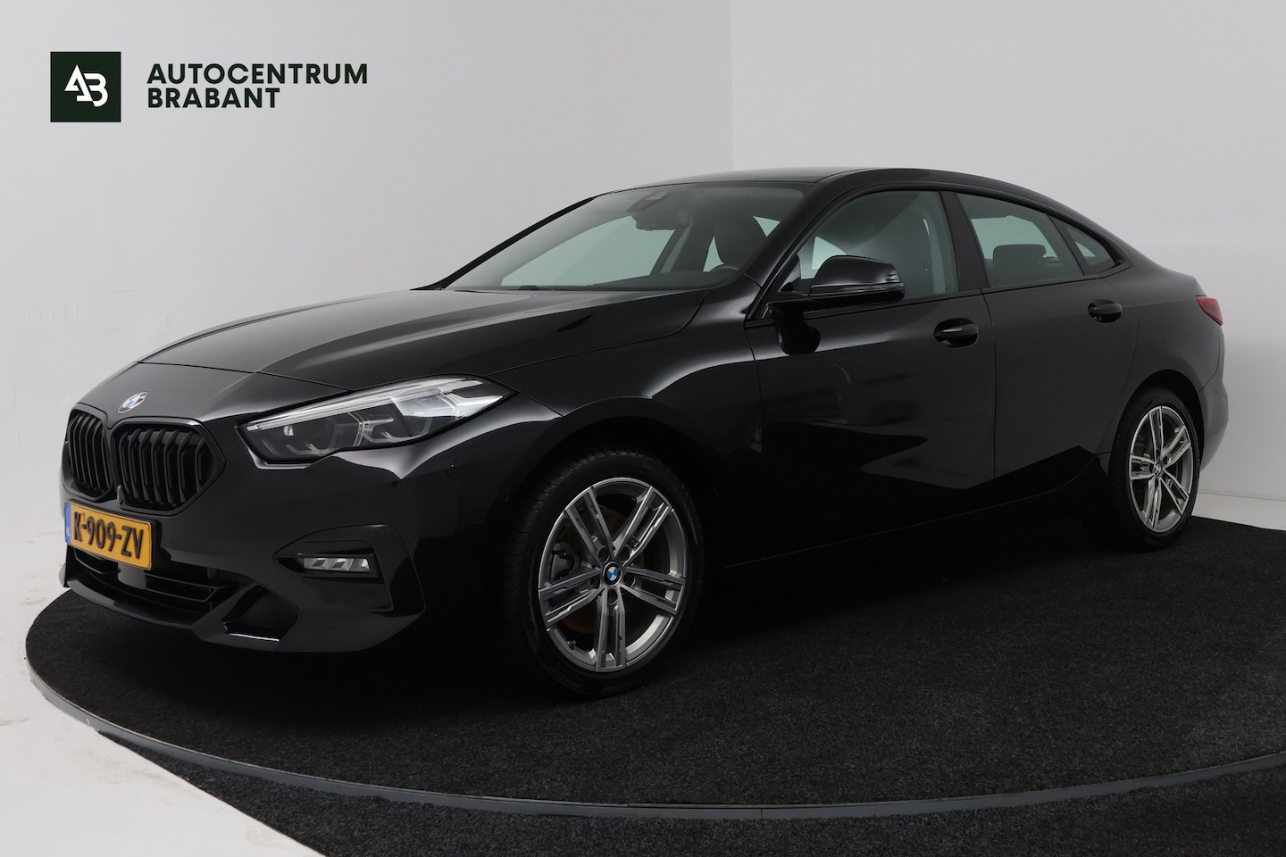 BMW 2-serie Gran Coupé - 218i High Executive (STOELVERWARMING, CAMERA, NAVIGATIE, CRUISE CONTROL, DEALER ONDERHOUDE - AutoWereld.nl