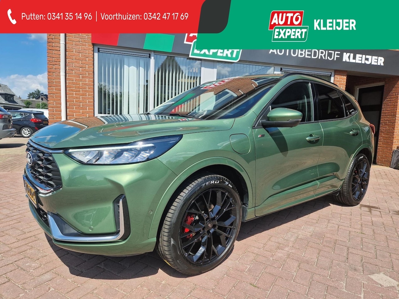 Ford Kuga - 2.5 PHEV 243pk e-CVT ST-Line X 20" velgen - AutoWereld.nl