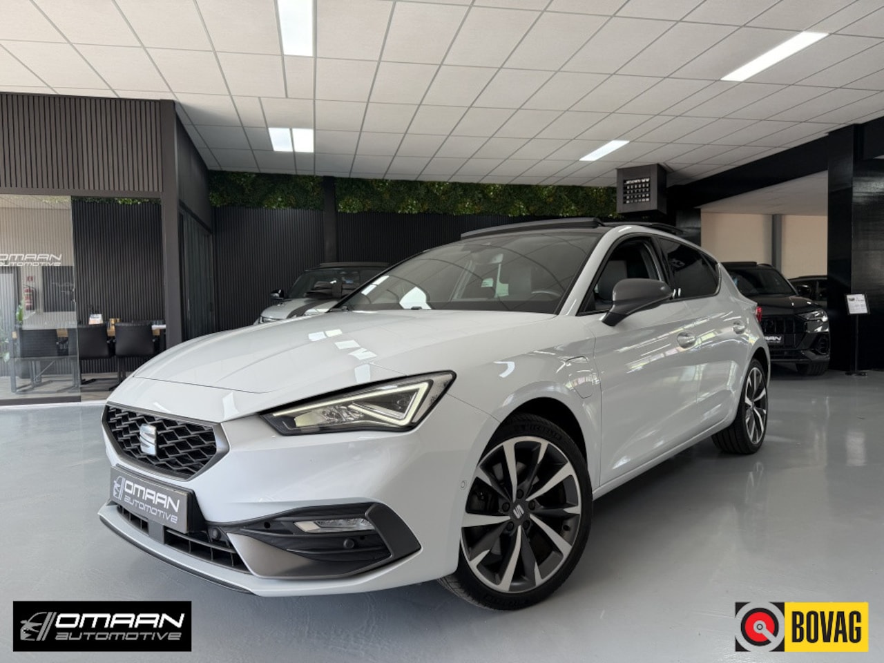 SEAT Leon - 1.4 TSI FR e-Hybrid 204PK 2021 PANO ACC LANE SFEER - AutoWereld.nl