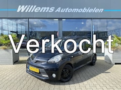 Toyota Aygo - 1.0 VVT-i Navigator. Leder, Stoelverwarming & Airco