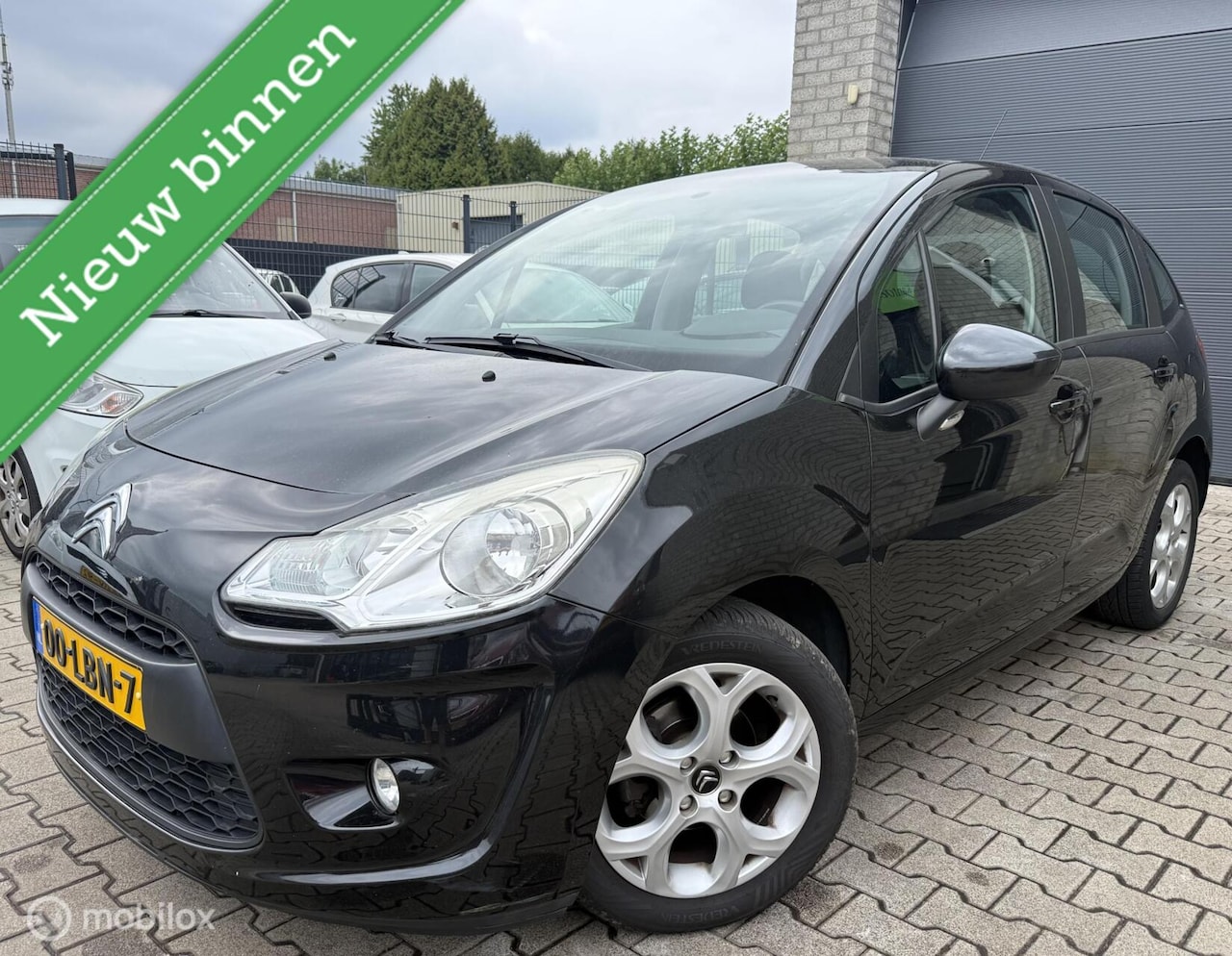 Citroën C3 - 1.4 VTi Ligne Business / 120.000KM / NL Auto - AutoWereld.nl