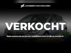 Opel Astra - 1.4 Innovation 150PK Keyless IntelliLux 19" Camera Clima