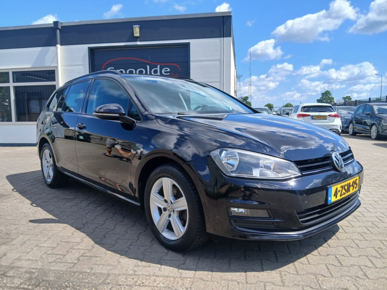 Volkswagen Golf Variant - 1.6 TDI Dealer onderhouden/Clima/D. Riem vervangen - AutoWereld.nl