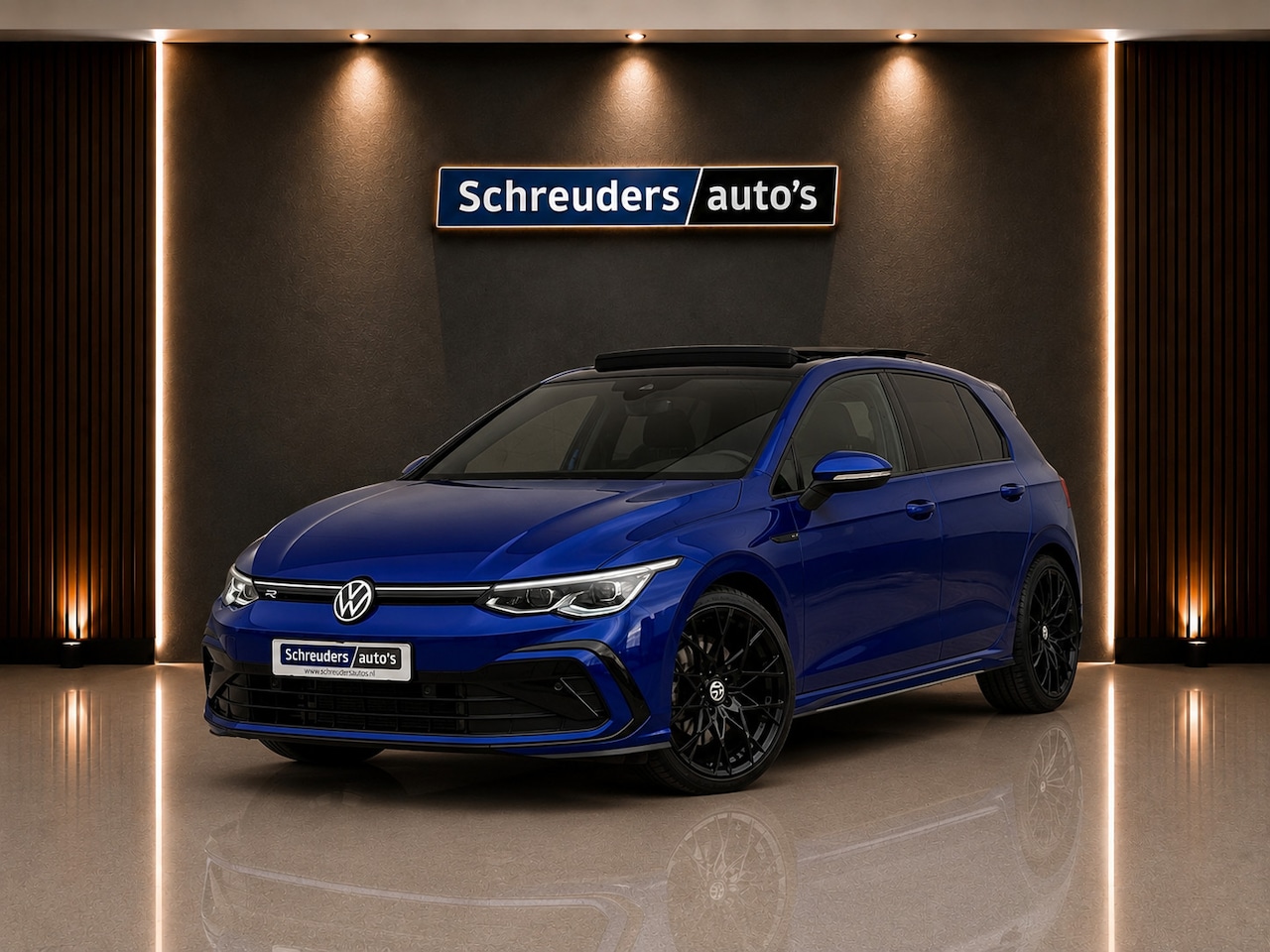 Volkswagen Golf - 8 1.5 TSI 2x R-Line Pano IQ 19” LAPIZ BLUE - AutoWereld.nl