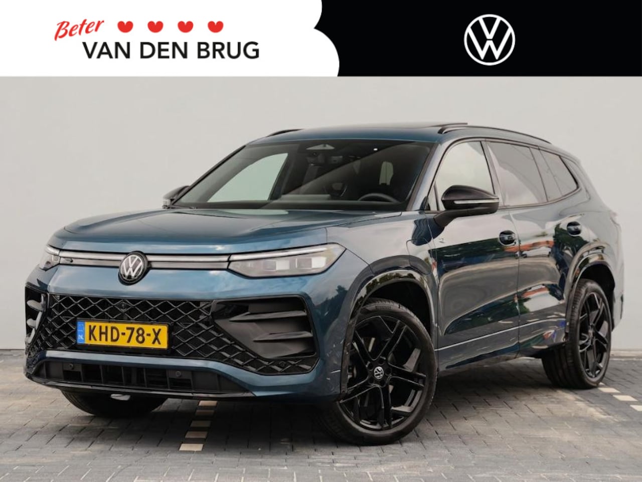 Volkswagen Tayron - R-Line Edition 1.5 eHybrid 204 PK | Panoramadak | Trekhaak | Black Style | Camera | - AutoWereld.nl